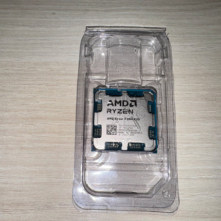 AMD Ryzen 7 9800X3D Tray CPU Prozessor AM5 8-Core 16-Thread 5,2 GHz