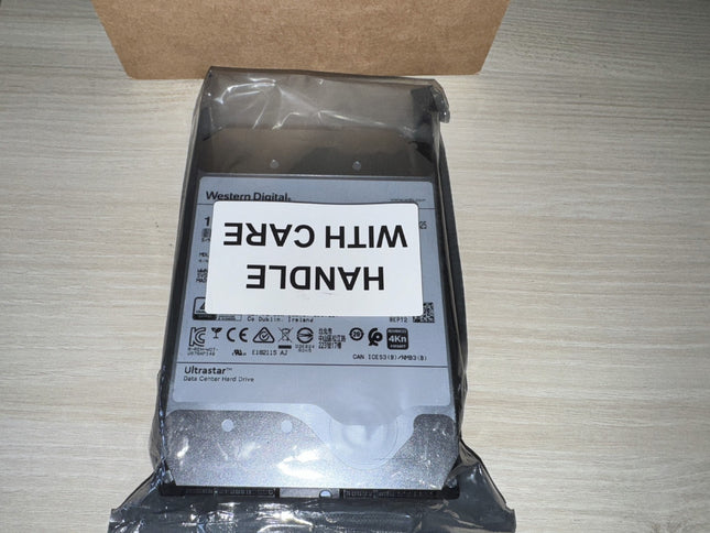 Western Digital Ultrastar DC HC530 14TB Festplatte (WUH721414ALN604) NEU